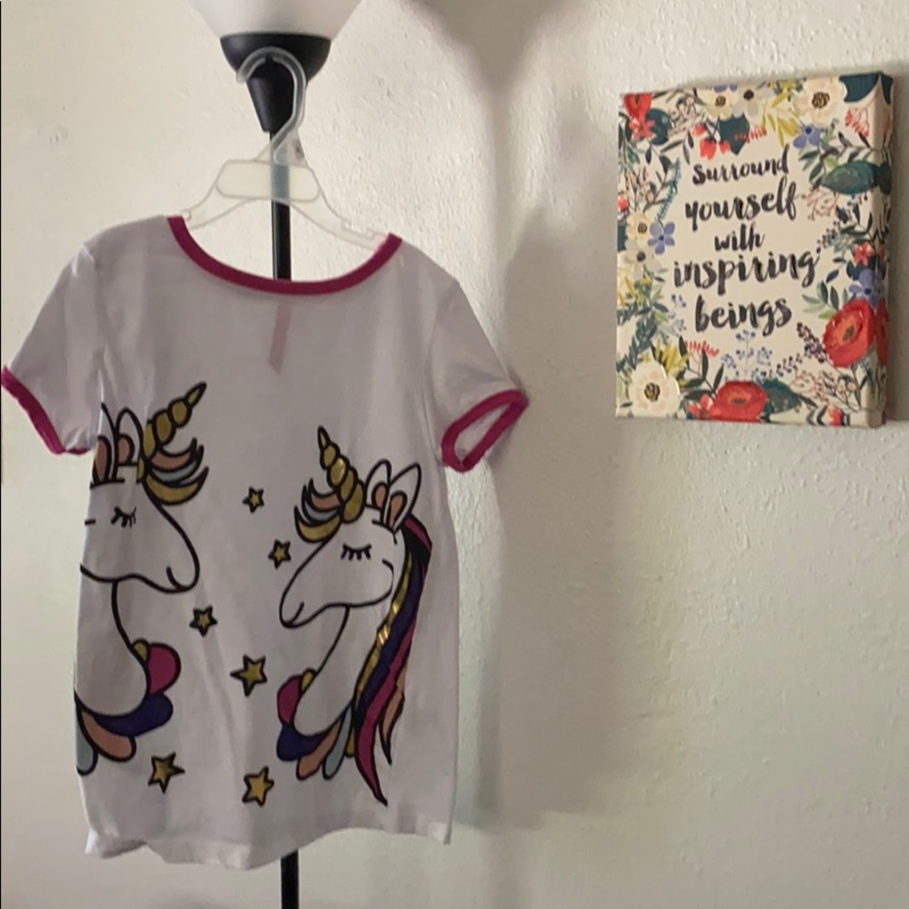 Girls unicorn tshirt